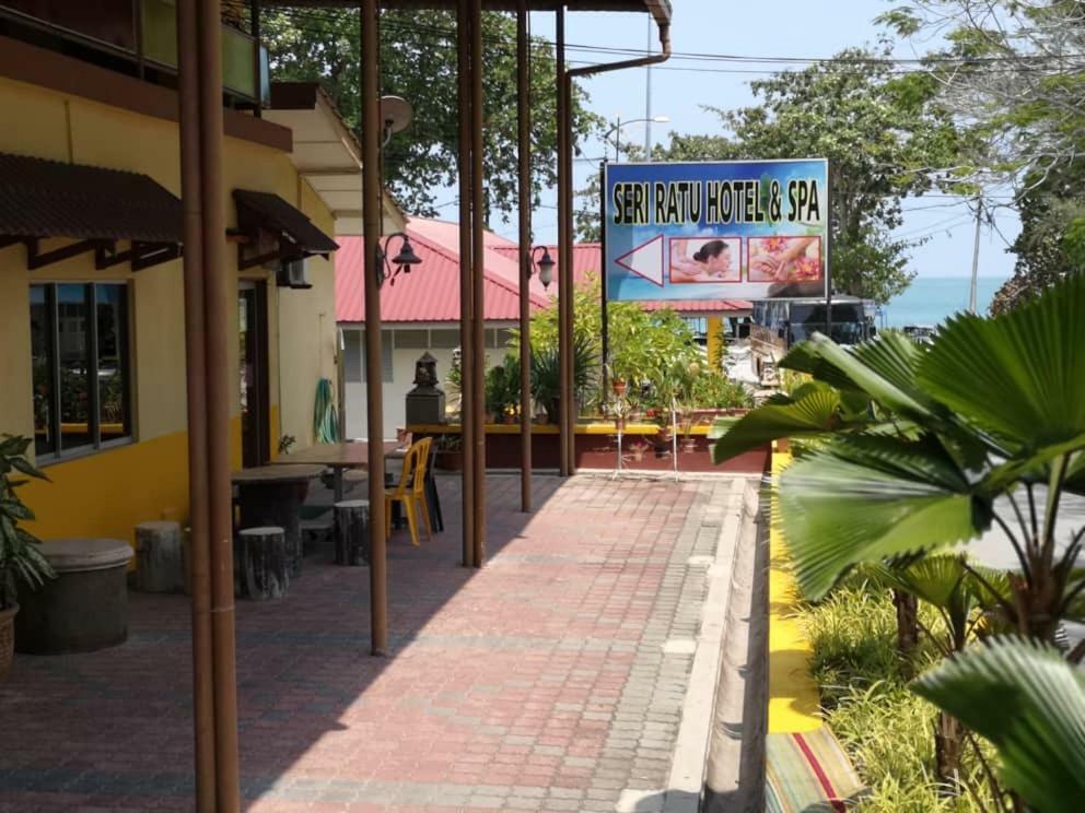 Seri Ratu Hotel & Spa Port Dickson Buitenkant foto